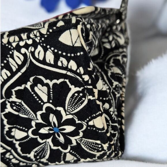 Vera Bradley Barcelona Black Julia Satchel Crossbody Strap Handle Lock Purse Bag - Picture 11 of 14